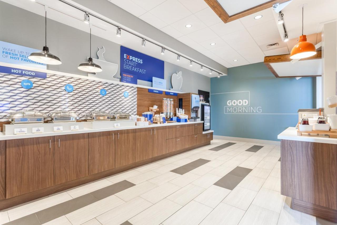 Holiday Inn Express & Suites - Ottawa By Ihg Eksteriør bilde